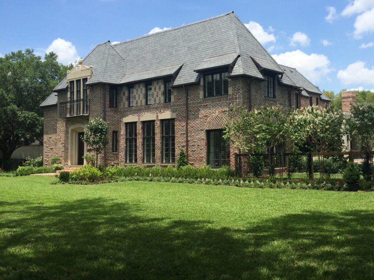 Boulevard Oaks Residence EGA